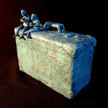 Sculptor artist, dreamlike,figurative,contemporary style. <br>
<br>